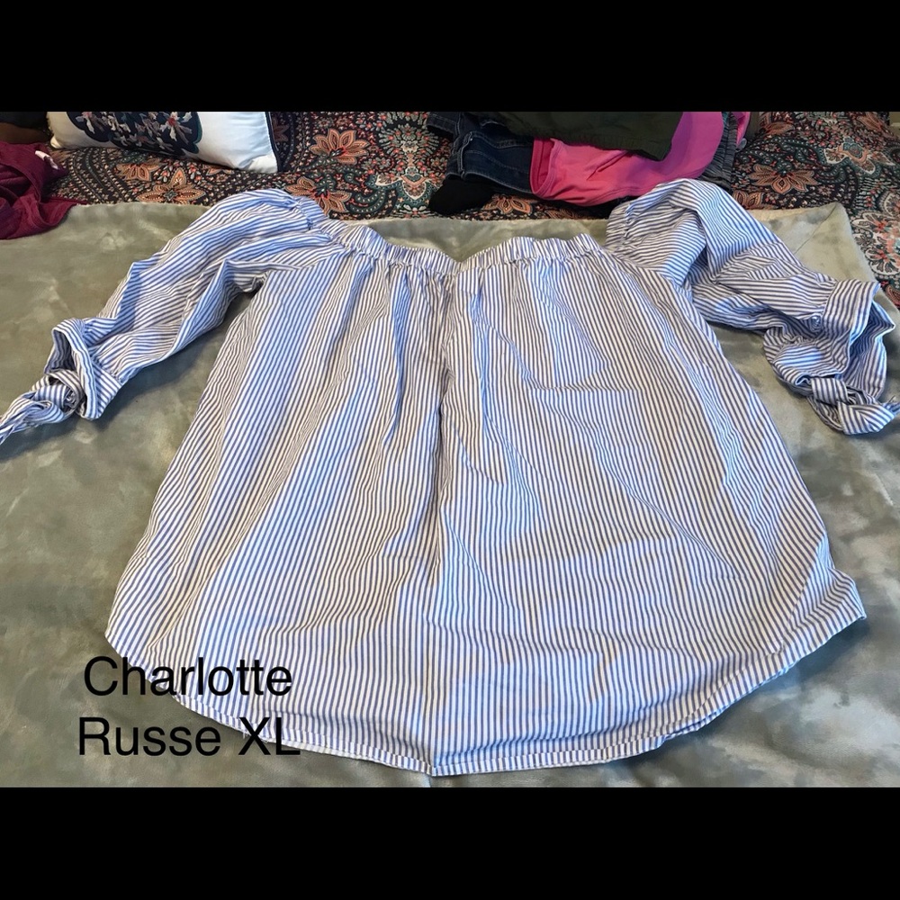 Cold shoulder top